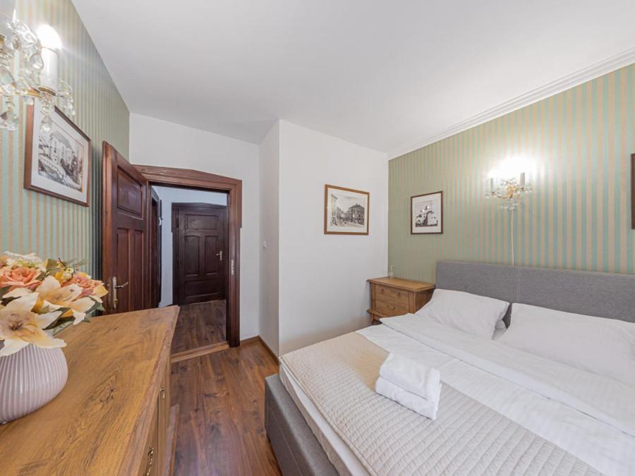 Hotel Salamander - Garni Banska Stiavnica Exterior photo