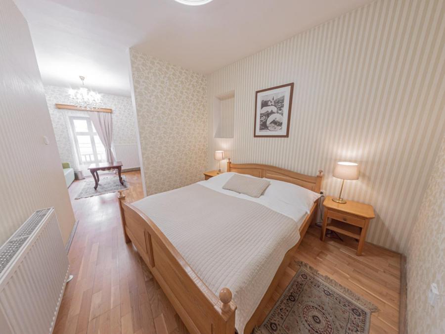 Hotel Salamander - Garni Banska Stiavnica Exterior photo