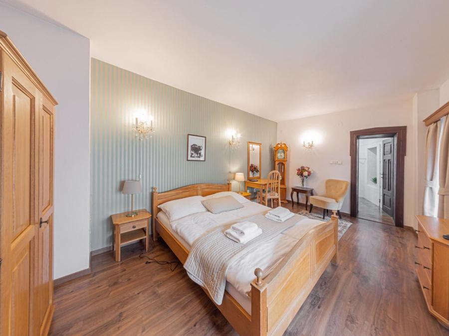 Hotel Salamander - Garni Banska Stiavnica Exterior photo